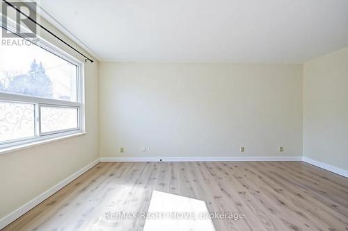 162 Pratt Crescent, Gravenhurst, ON - Indoor Photo Showing Other Room