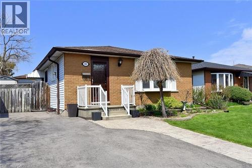 181 Lawnhurst Drive, Hamilton, ON - Outdoor