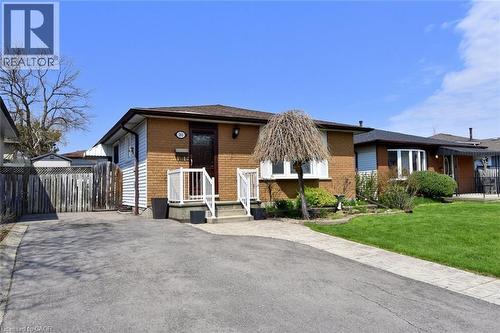 181 Lawnhurst Drive, Hamilton, ON - Outdoor With Facade