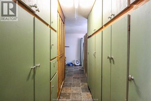 858 Laporte, Windsor, ON - Indoor Photo Showing Other Room