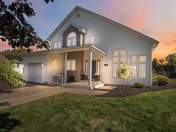 26 Dalhousie Avenue  Kentville, NS B4N 5E5