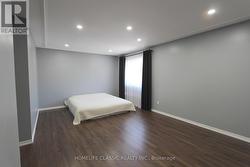 Master bedroom - 