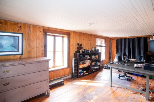 Boudoir - 226 Rg De L'Embarras, Kamouraska, QC - Indoor