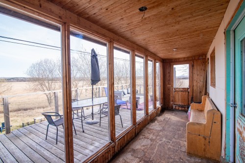 Hall d'entrée/Vestibule - 226 Rg De L'Embarras, Kamouraska, QC -  With Deck Patio Veranda With Exterior