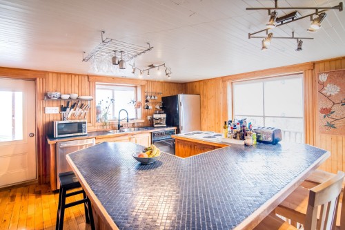 Cuisine - 226 Rg De L'Embarras, Kamouraska, QC - Indoor Photo Showing Kitchen With Double Sink