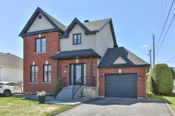 348 Rue Louis-Pasteur  Saint-Jean-Sur-Richelieu, QC J2W 2T6