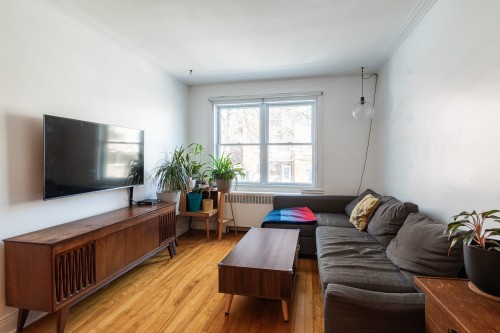 Living Room - 5644  - 5646 Rue Chabot, Montréal (Rosemont/La Petite-Patrie), QC 