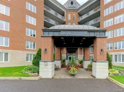 303-3711 Ch. Ste-Foy Québec (Sainte-Foy/Sillery/Cap-Rouge), QC G1X 5A1