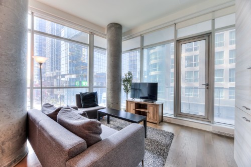 Living Room - 307-1155 Rue De La Montagne, Montréal (Ville-Marie), QC - Indoor Photo Showing Living Room