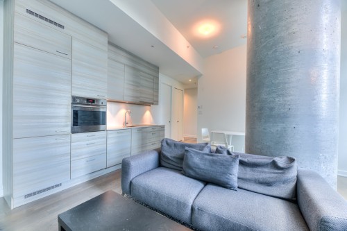 Living Room - 307-1155 Rue De La Montagne, Montréal (Ville-Marie), QC - Indoor Photo Showing Other Room