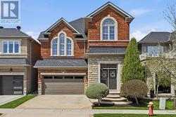 4633 KEARSE STREET  Burlington, ON L7M 0K7