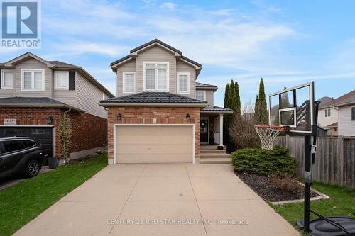 631 Doon South Drive, Kitchener, ON - Outdoor