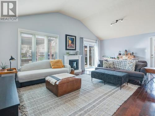 631 Doon South Drive, Kitchener, ON - Indoor Photo Showing Living Room With Fireplace