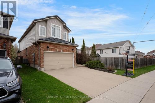 631 Doon South Drive, Kitchener, ON - Outdoor