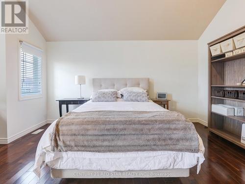 631 Doon South Drive, Kitchener, ON - Indoor Photo Showing Bedroom