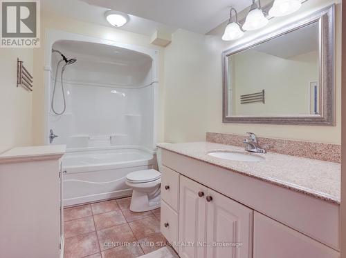 631 Doon South Drive, Kitchener, ON - Indoor Photo Showing Bathroom