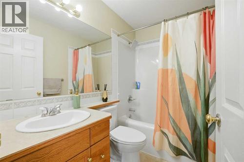 39 Saddlemont Close Ne, Calgary, AB 