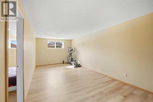 39 Saddlemont Close Ne, Calgary, AB 