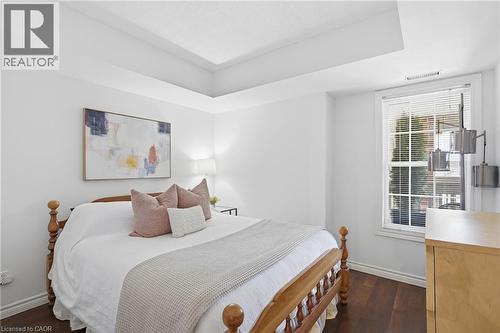 4015 Kilmer Drive Unit# 308, Burlington, ON - Indoor Photo Showing Bedroom