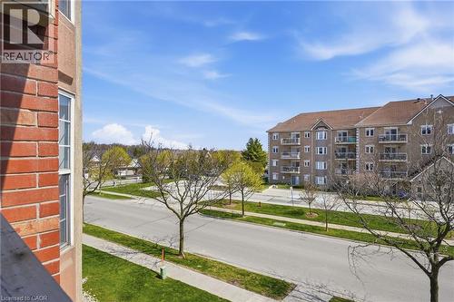 4015 Kilmer Drive Unit# 308, Burlington, ON - Outdoor With Balcony