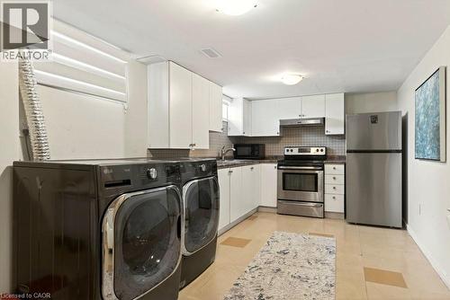 20 St. Charles Drive, Thorold, ON - Indoor Photo Showing Laundry Room
