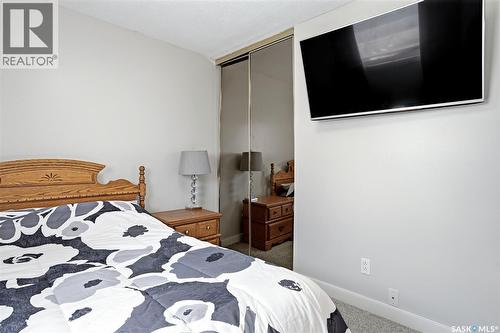87 Carmichael Road, Regina, SK - Indoor Photo Showing Bedroom
