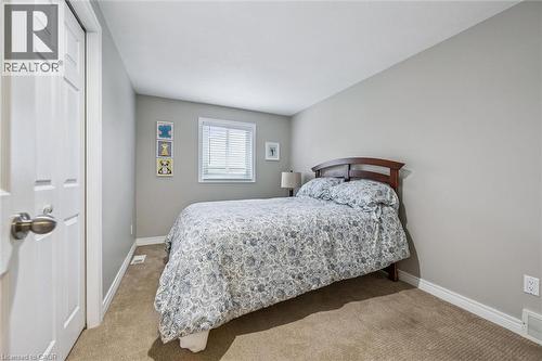 79 Fairlake Drive, Cambridge, ON - Indoor Photo Showing Bedroom
