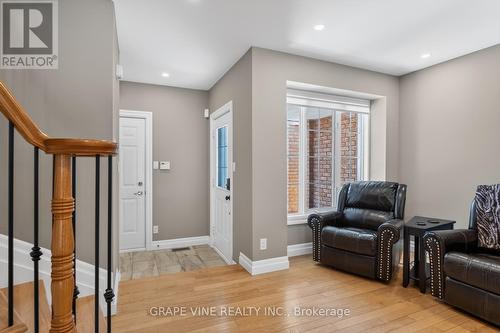 142 College Circle, Ottawa, ON - Indoor