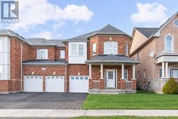 6 LEVELLANDS CRESCENT  Richmond Hill, ON L4B 4T5