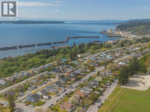 5461 Maple Ave, Powell River, BC - Outdoor With Body Of Water With View