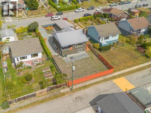 5461 Maple Ave, Powell River, BC - Outdoor With View
