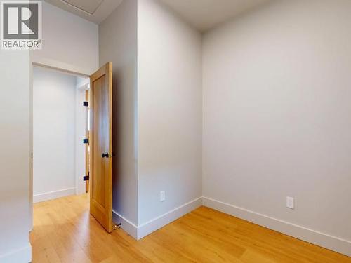 5461 Maple Ave, Powell River, BC - Indoor Photo Showing Other Room