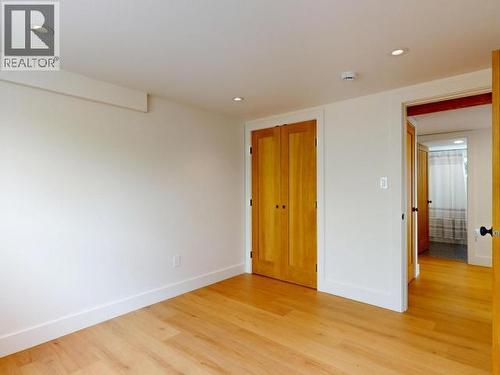 5461 Maple Ave, Powell River, BC - Indoor Photo Showing Other Room