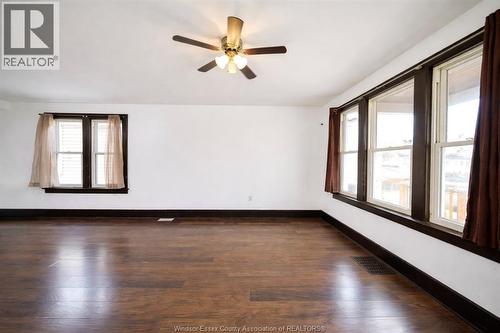3463 Harris Street, Windsor, ON - Indoor Photo Showing Other Room