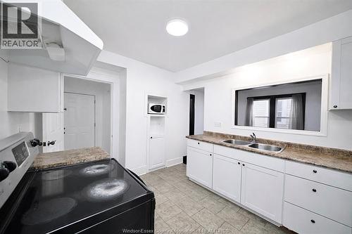 3463 Harris Street, Windsor, ON - Indoor Photo Showing Kitchen With Double Sink