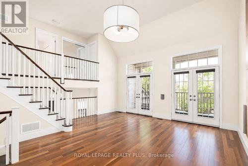 329 Tonelli Lane, Milton, ON - Indoor Photo Showing Living Room