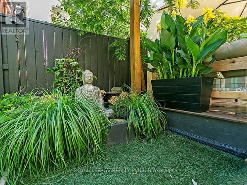 329 Tonelli Lane, Milton, ON - Outdoor
