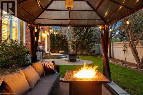 5901 Chercover Court, Burlington, ON - Outdoor