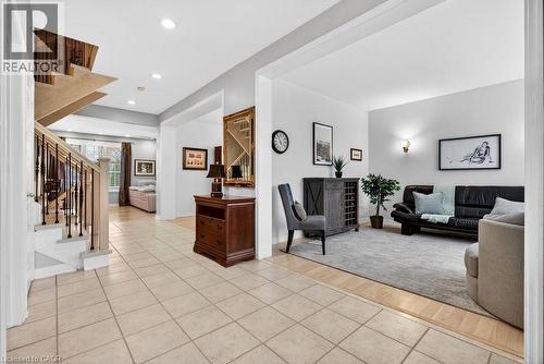 5901 Chercover Court, Burlington, ON - Indoor