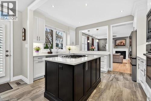 5901 Chercover Court, Burlington, ON - Indoor Photo Showing Kitchen