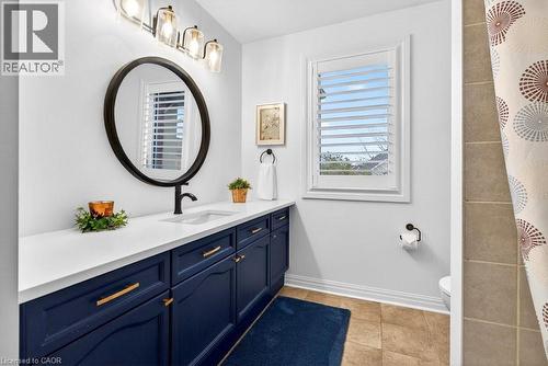 5901 Chercover Court, Burlington, ON - Indoor Photo Showing Bathroom