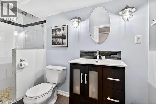 5901 Chercover Court, Burlington, ON - Indoor Photo Showing Bathroom