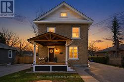 125 GLENELG STREET W  Kawartha Lakes (Lindsay), ON K9V 2V8