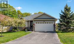 8 AVERY COURT  Parry Sound, ON P2A 3C4