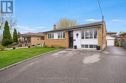136 STRATHBURN BOULEVARD Toronto, ON M9M 2L1