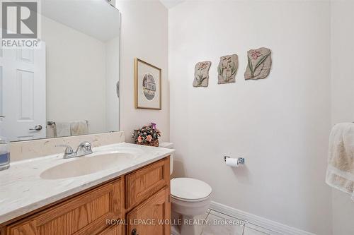 42 Trailview Drive, Kitchener, ON - Indoor Photo Showing Bathroom