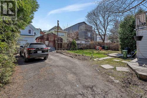 11 Sherbrooke Avenue, Ottawa, ON - Outdoor