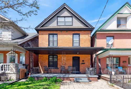 11 Barnesdale Avenue N, Hamilton, ON - Outdoor With Deck Patio Veranda