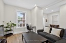 11 Barnesdale Avenue N, Hamilton, ON  - Indoor Photo Showing Living Room 