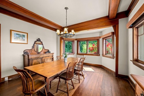 965 Balmoral Rd, Comox, BC 